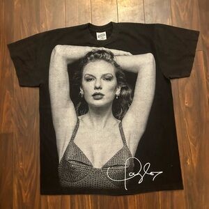 Taylor Swift (double sided)